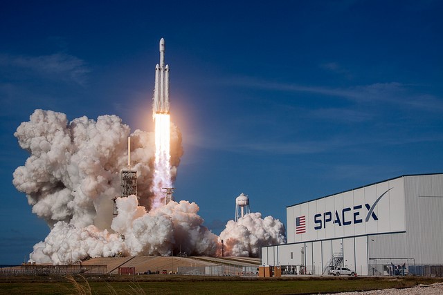 Elon Musk’s Reach for the Stars: Why Eccentric Entrepreneurs Also Benefit the Rest of Us